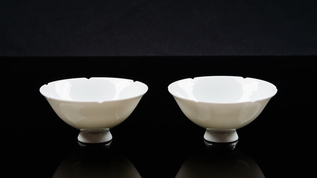 .Yin Qiao Shan Fang. White Glazed Lotus Cup